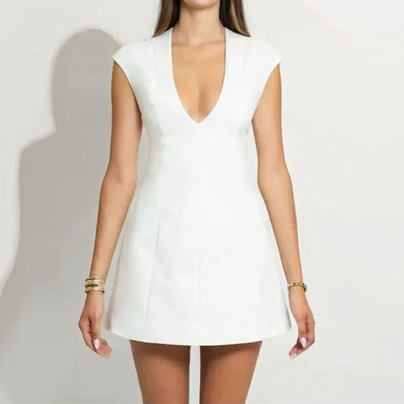 SOERA Vivienne Deep V - Neck Mini Dress - Dress - White XL