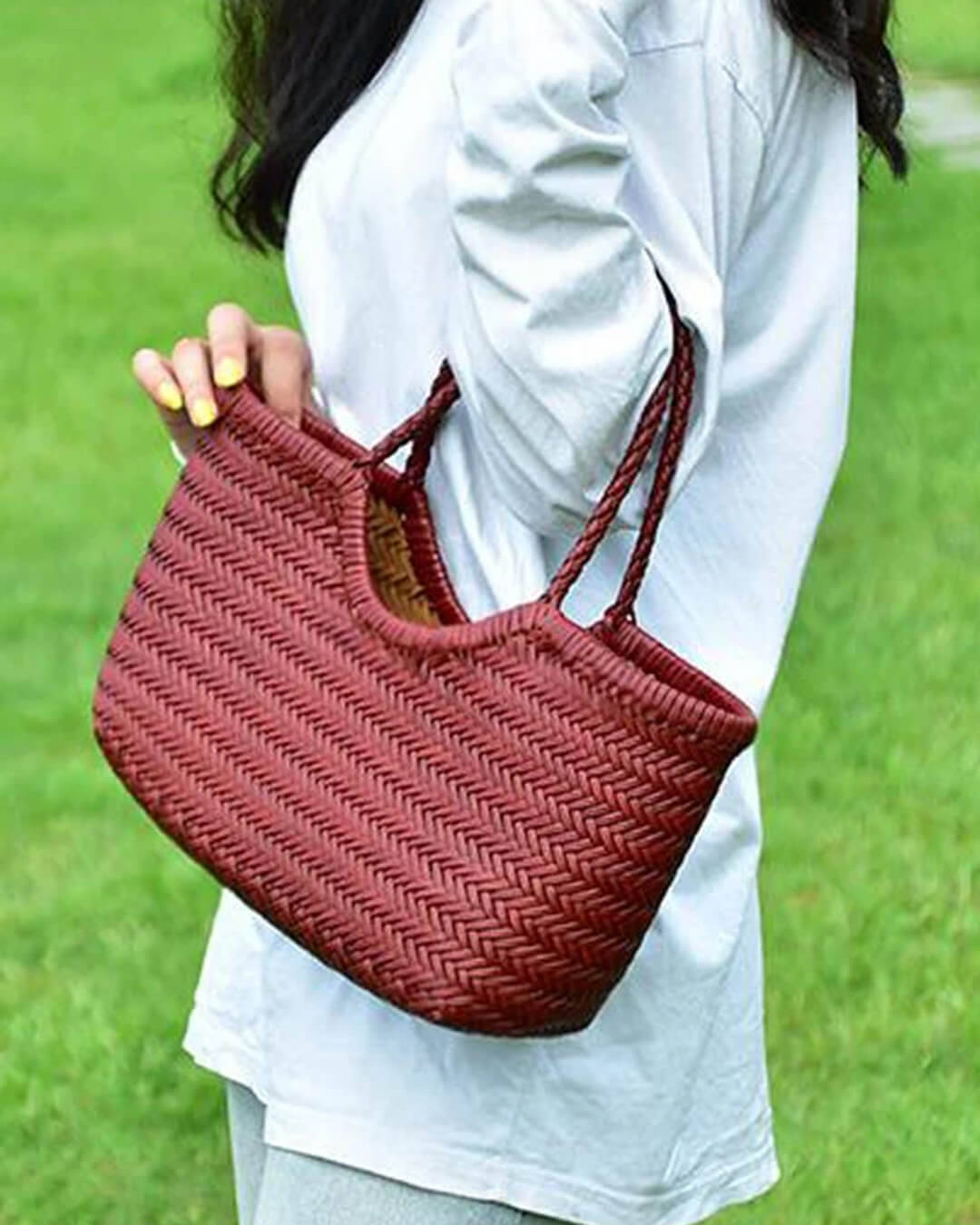 SOERA Beatrice Woven Leather Tote Bag - Handbags - Burgundy Small