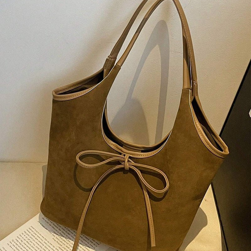 SOERA Florence Suede Bow Bag - Handbags - Soera-Bow-Bag/Coffee Brown Regular