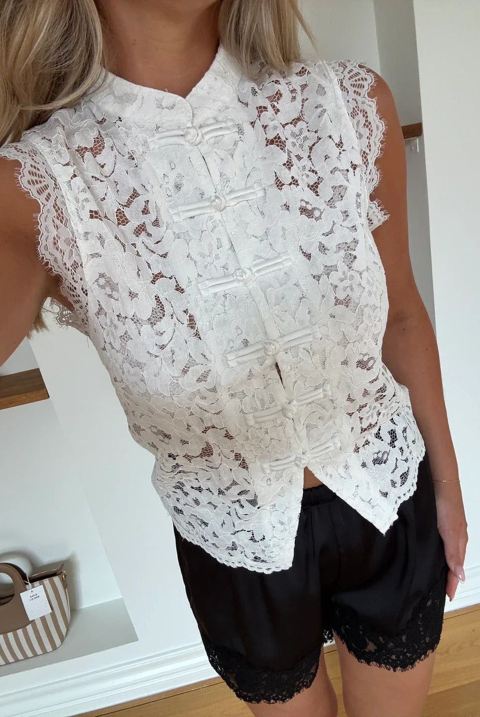 SOERA Bianca Mandarin Sleeveless Lace Top - Tops - SOERA-133123-L-WHITE-07555 White L