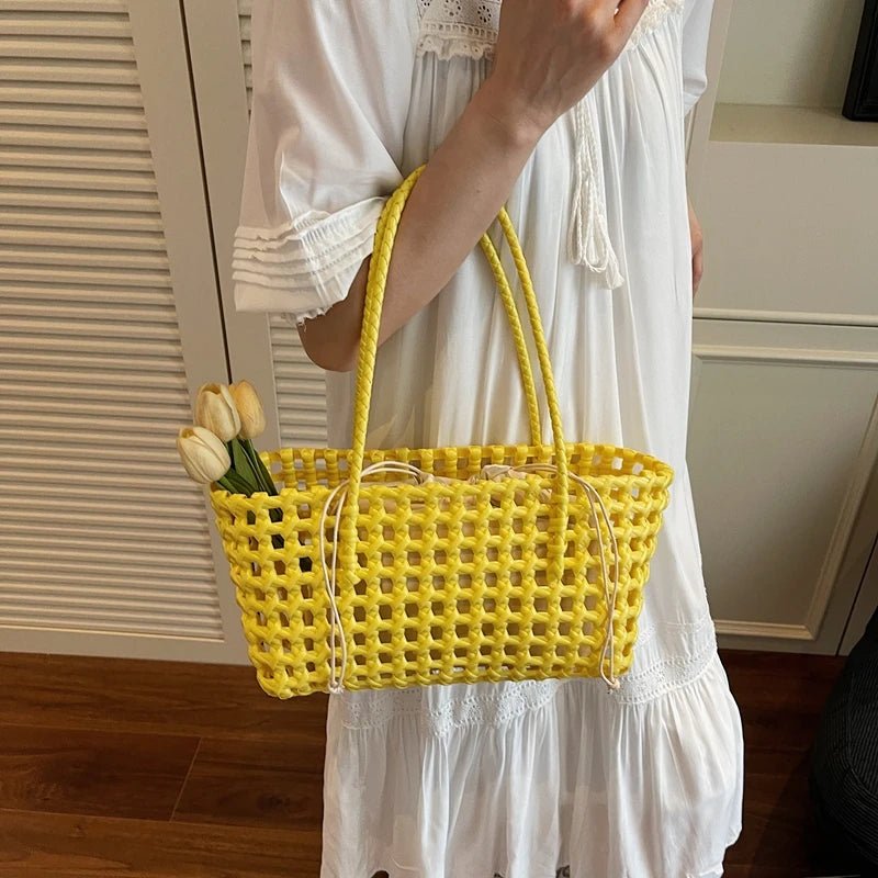 SOERA Sienna Hollowed Shoulder Tote - Bag -  White