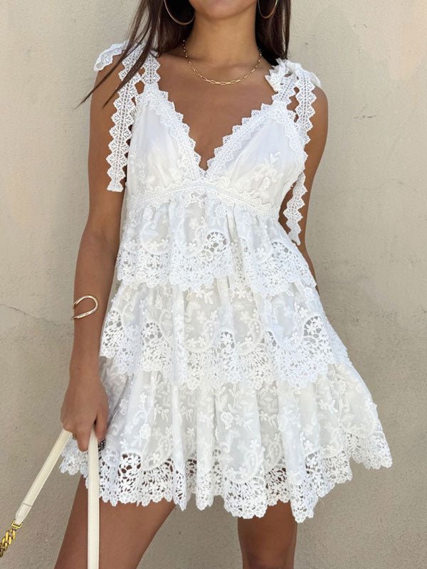 SOERA Sophia V - Neck Tiered Lace Mini Dress - Dress -  White XS