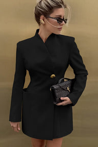 Beatrice blazer met getailleerde taille en V-hals