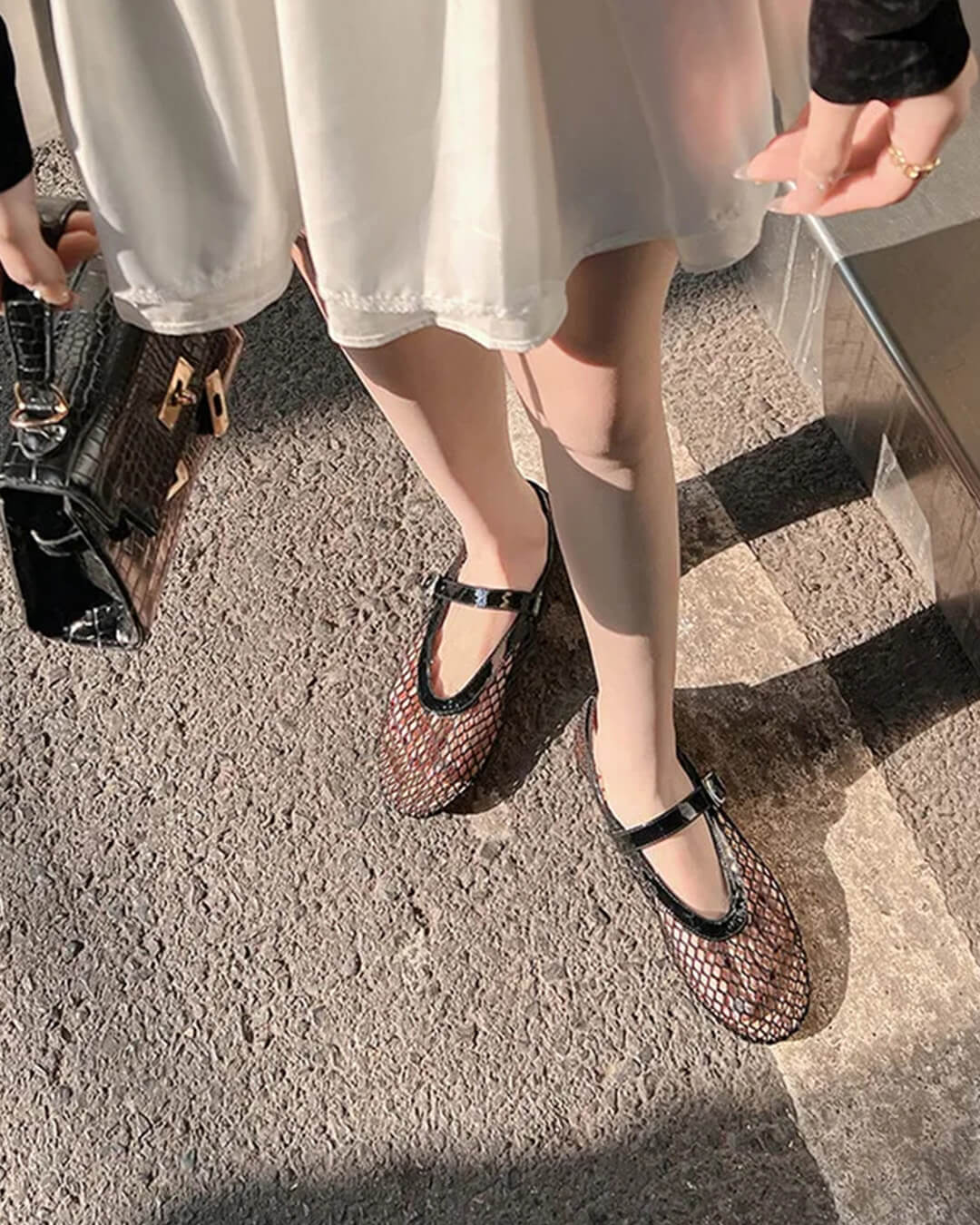 Bianca gespen mesh ballerina flats